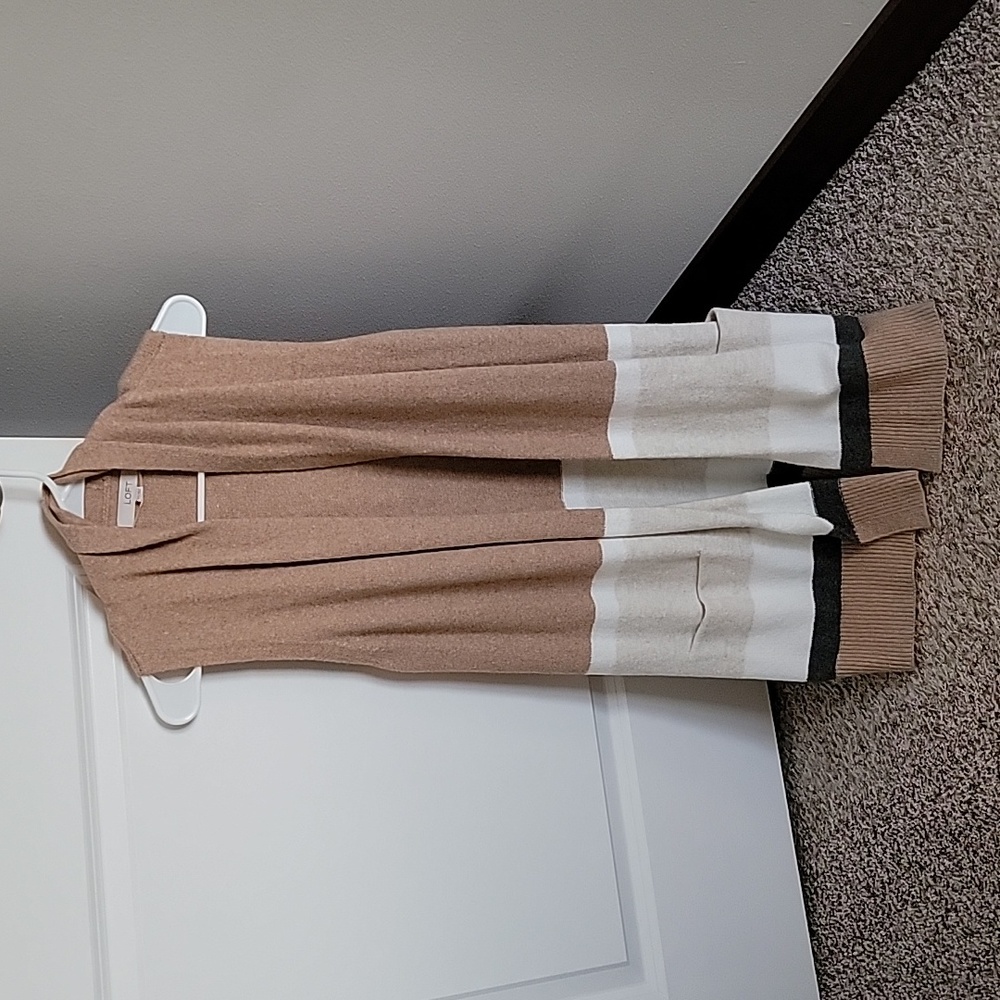 Loft sleeveless cardigan